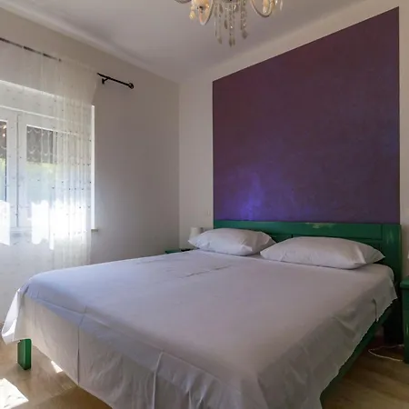 'l' By Interhome Villa Medulin