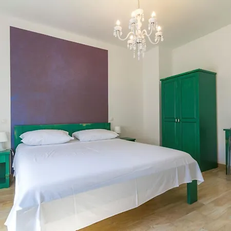 'l' By Interhome Villa