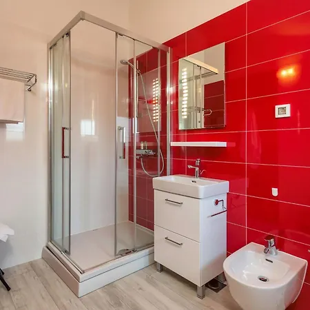 'l' By Interhome Villa *