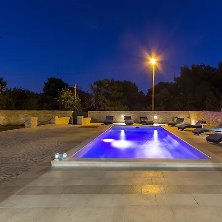 'l' By Interhome Villa Medulin