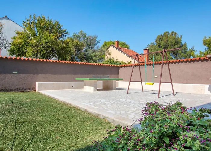 L By Interhome Villa Medulin