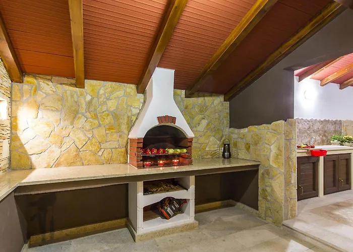 L By Interhome * Medulin