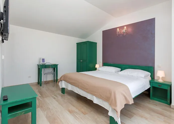 L By Interhome * Medulin