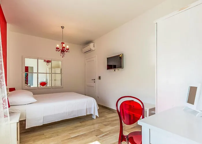 L By Interhome Villa *