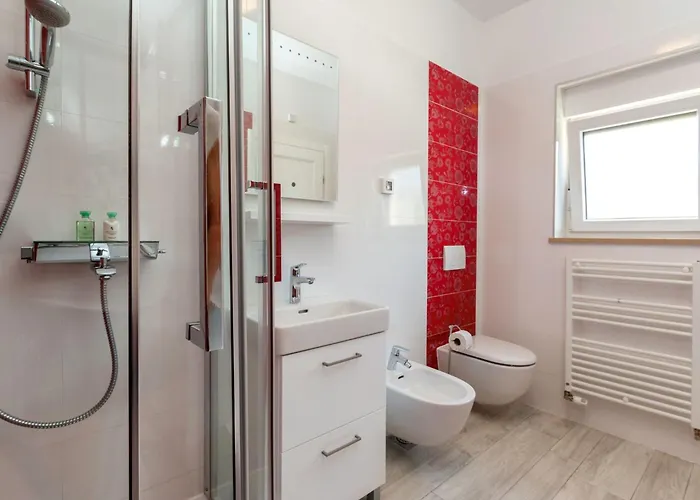 L By Interhome * Medulin